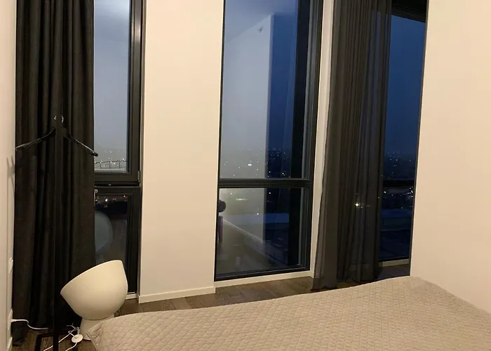 Апартаменти Orange Tower & Free Parking Таллінн